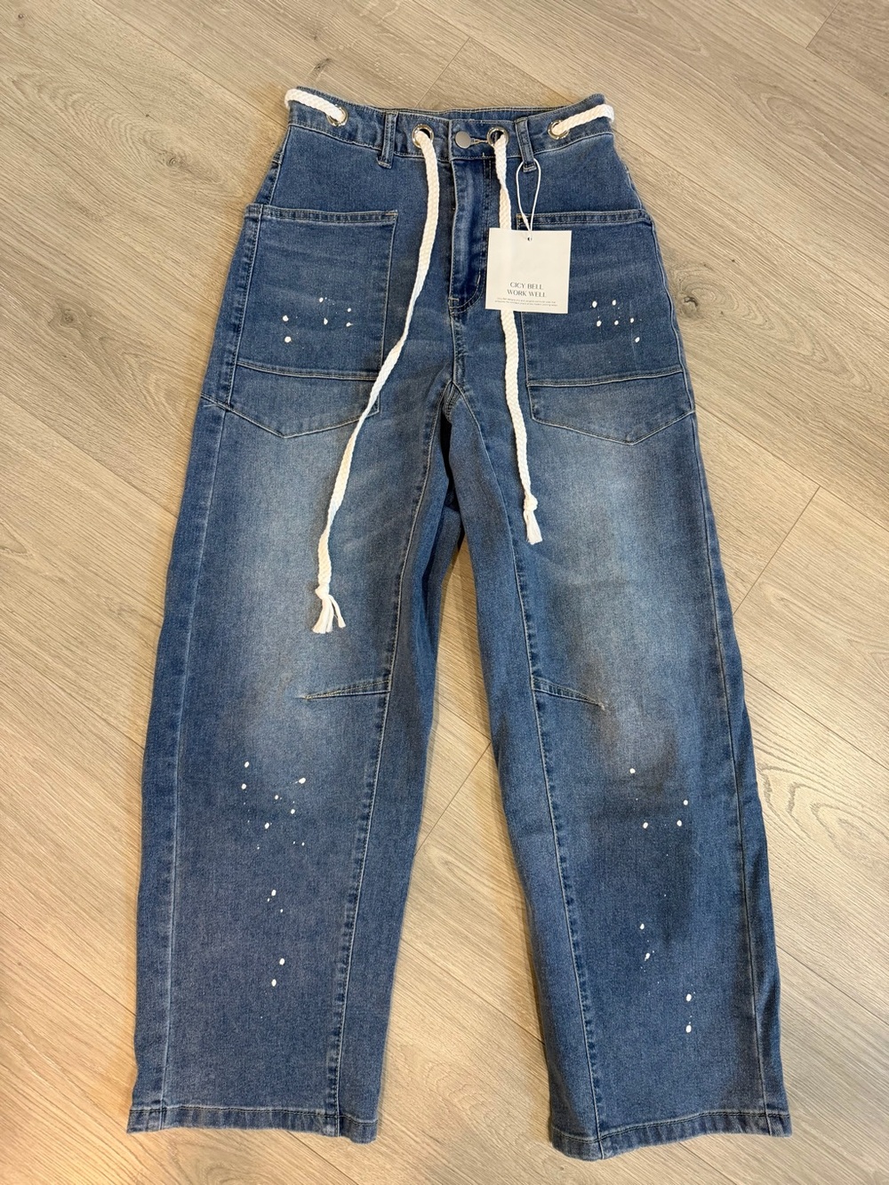 Blue Barrel Jeans with Drawstring, Front Pocket, + Vintage Denim- SIZE 2 NEW - Picture 7 of 9